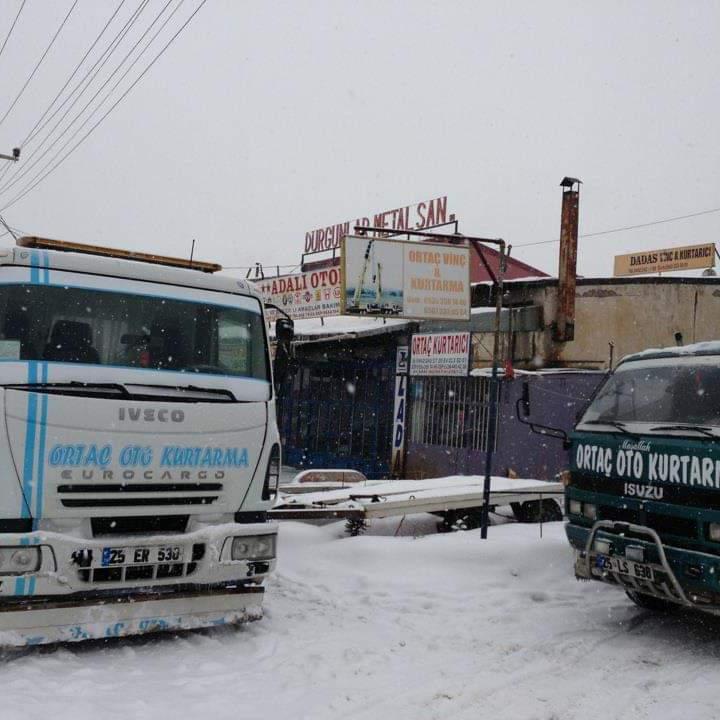 Otoyol kenarı 7/24 çekici kurtarma